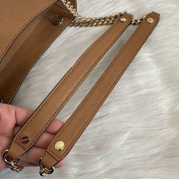 Michael Kors Jet Set Saffiano Leather Shoulder Bag with Wallet - Picture 7 of 14